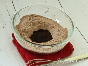 Quick And Delicious Eggless Chocolate Cake Airbrush 20210501135108 Wm