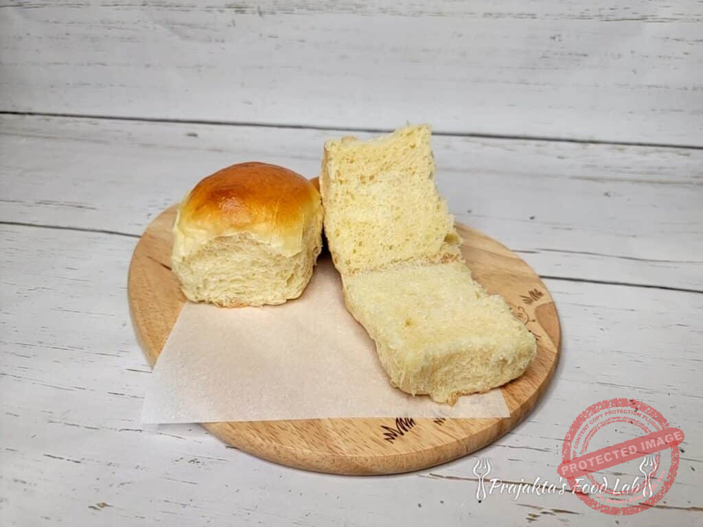Soft And Easy Ladi Pav (Eggless Dinner Rolls) Beautiful Crumbs Of The Ladi Pav
