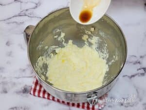 Super Moist Eggnog Cake 20211129 114204 Wm