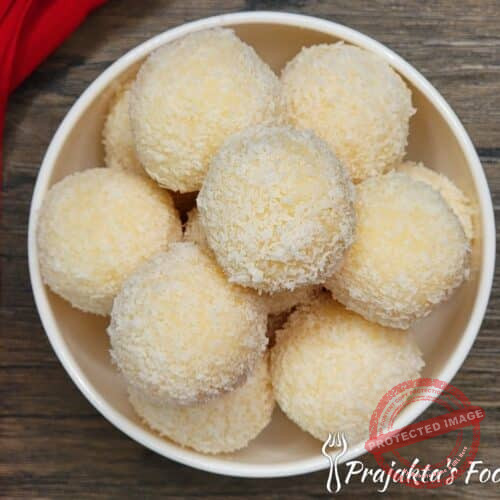 Coconut Ladoo