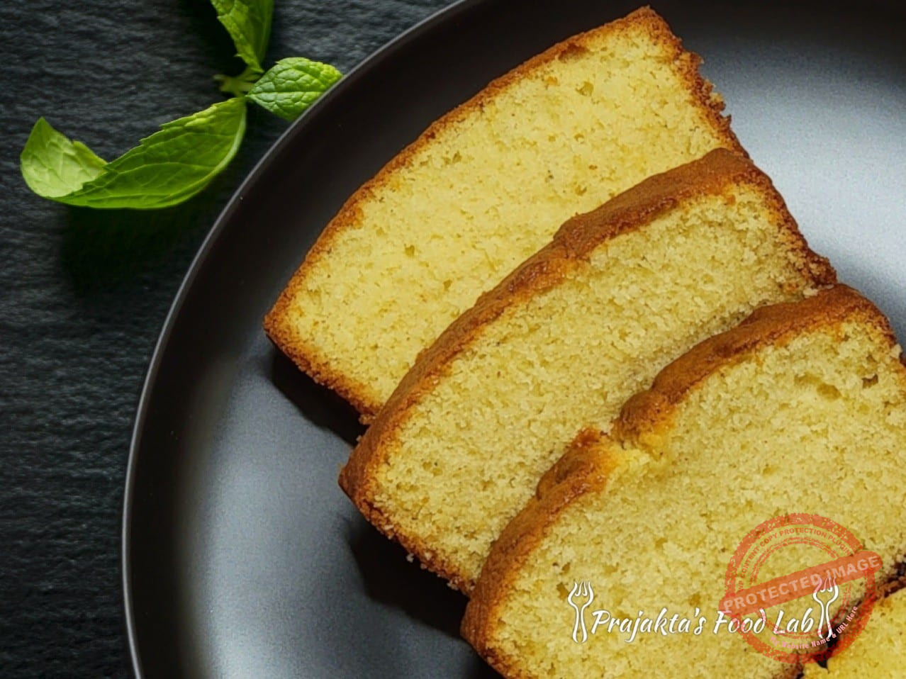 Eggnog Cake