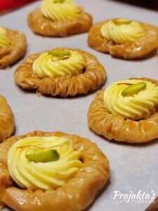 Shrikhand Baklava