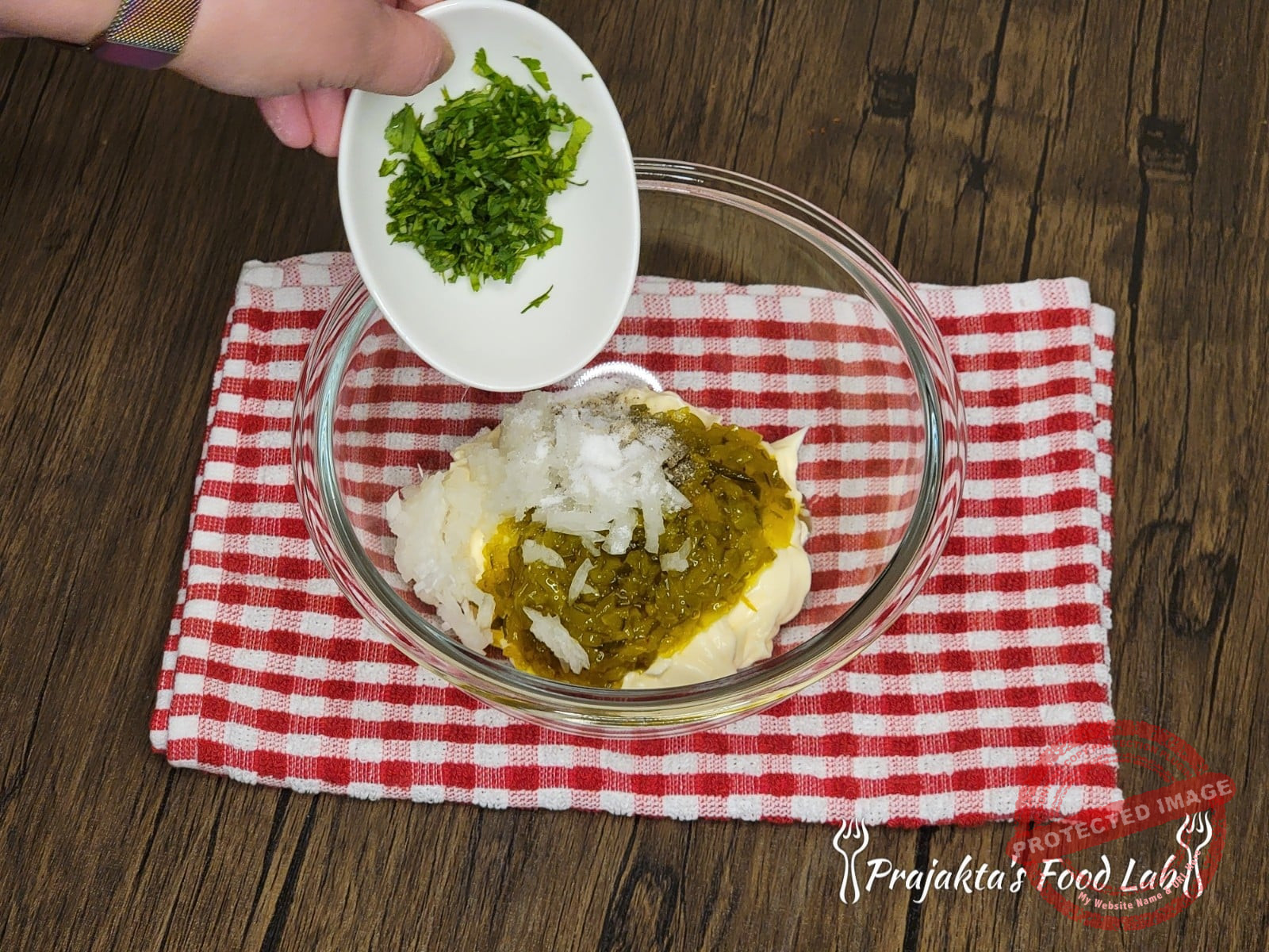 Easy Homemade Tartar Sauce Resizer 16438929963597 Wm