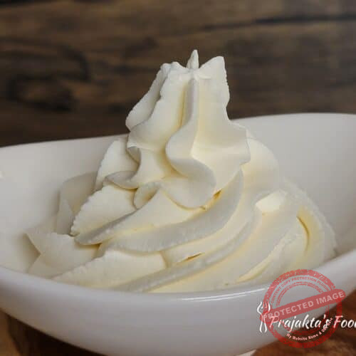 Easy And Low Sweet Whipped Cream Whipped Cream
