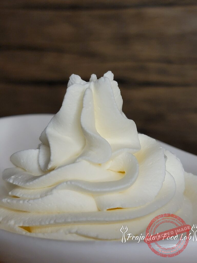 Easy And Low Sweet Whipped Cream Whipped Cream