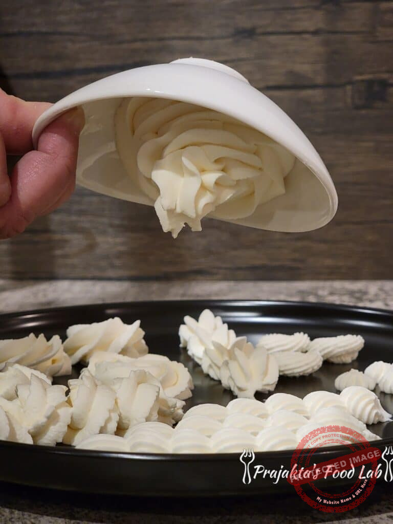 Easy And Low Sweet Whipped Cream Stabilized Whipped Cream