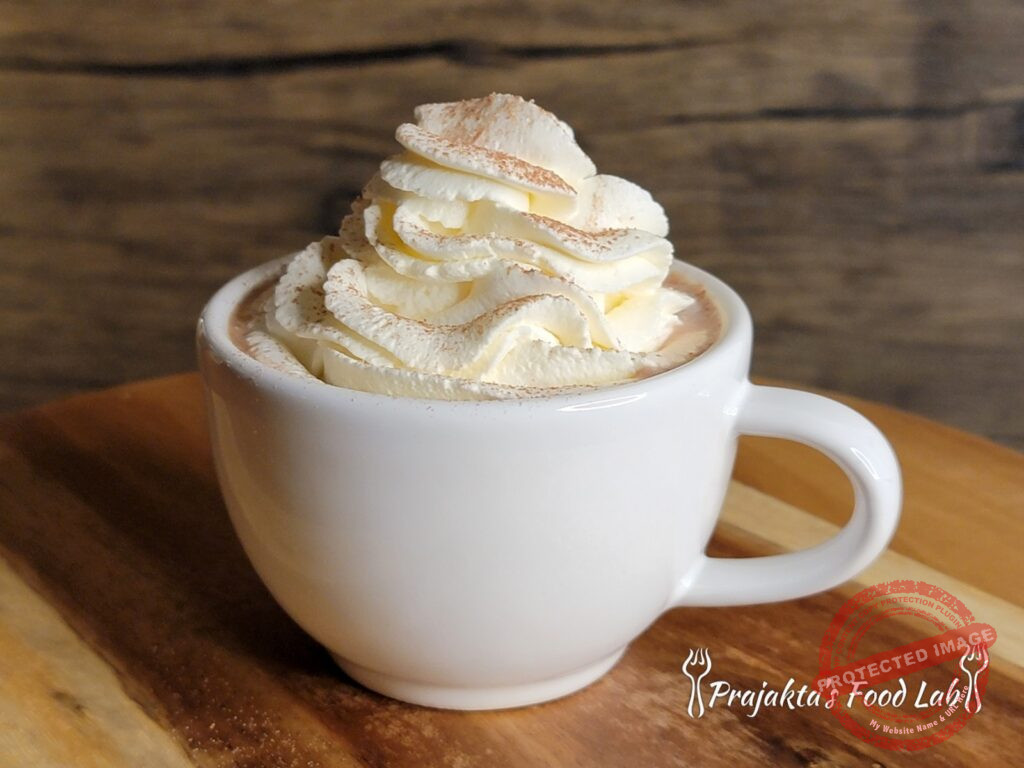 Easy And Low Sweet Whipped Cream Whipped Cream