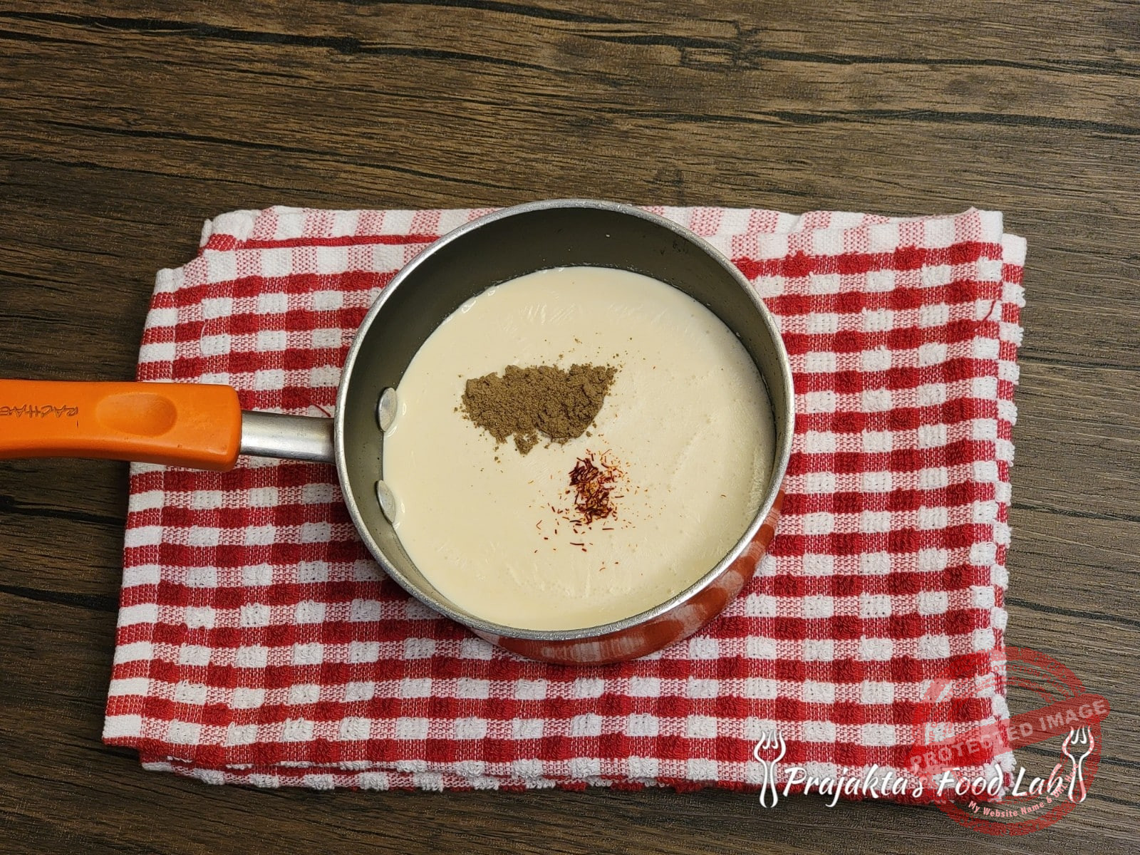Thandai Cake (Eggless) Thandai Milk
