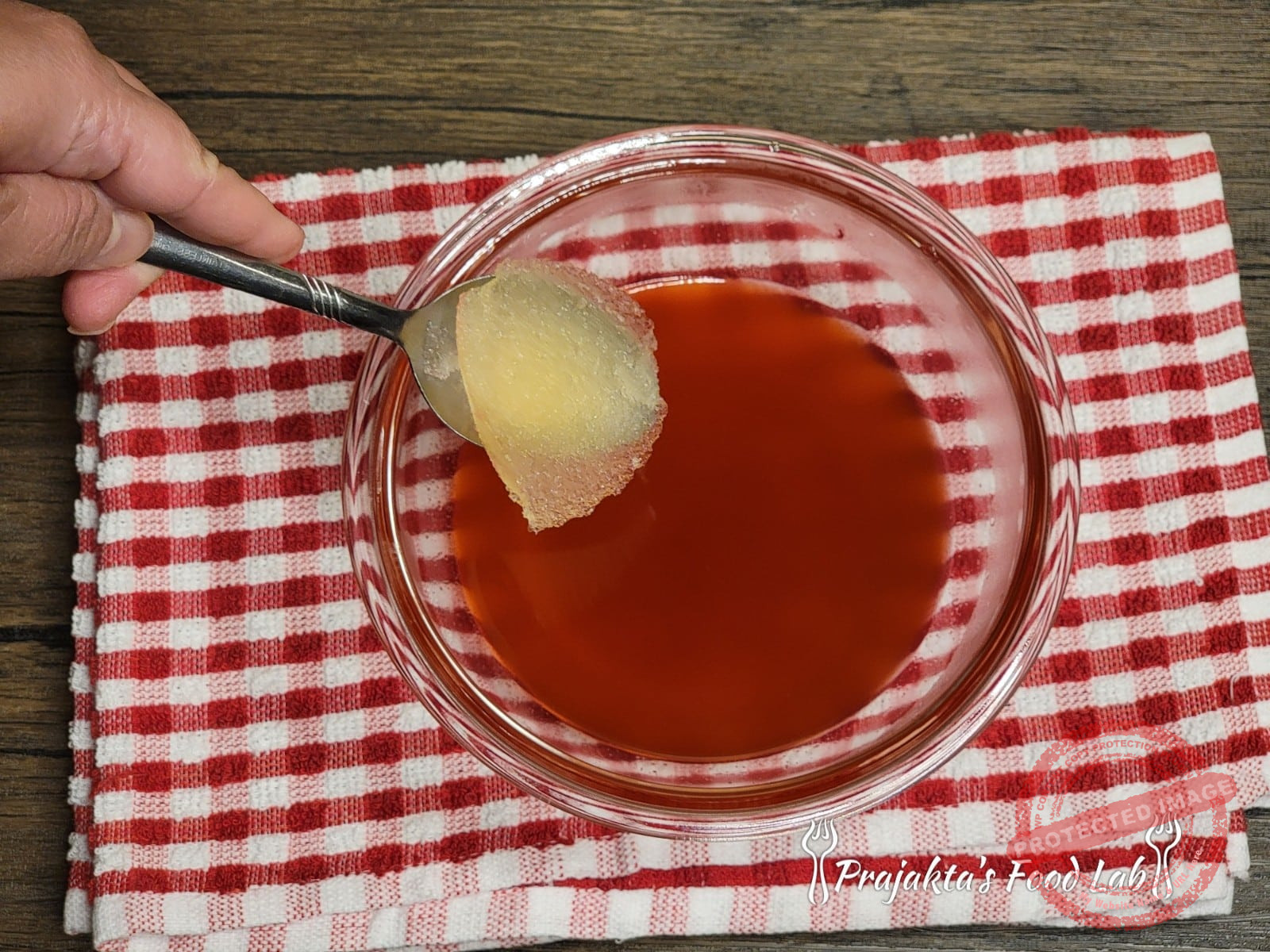 Gulkand Panna Cotta With Mukhwas Jelly Step By Step