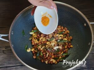 Super Crunchy Cornflakes Chivda Resizer 166515075631031 Wm
